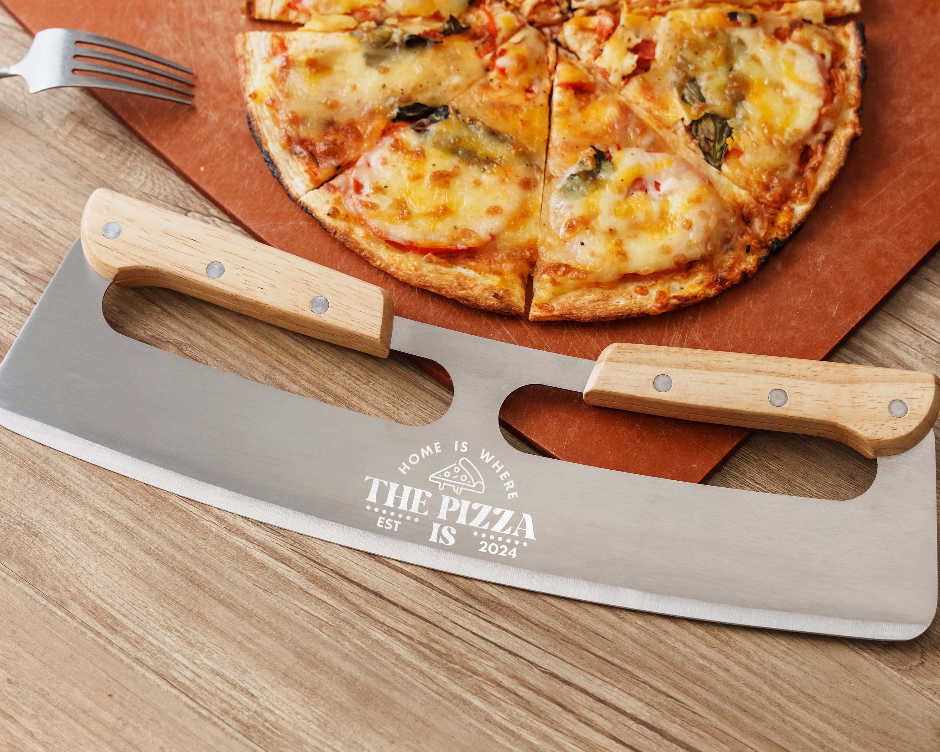 Personalized Pizza Cutter, Christmas Gifts, Housewarming Gifts, Kitchen gift for dad, New Home Gift for Couple, Unique Culinary Tools Gift